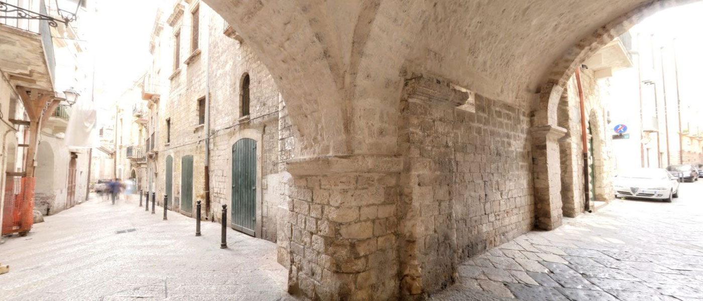 Arco Giandomenico Petroni