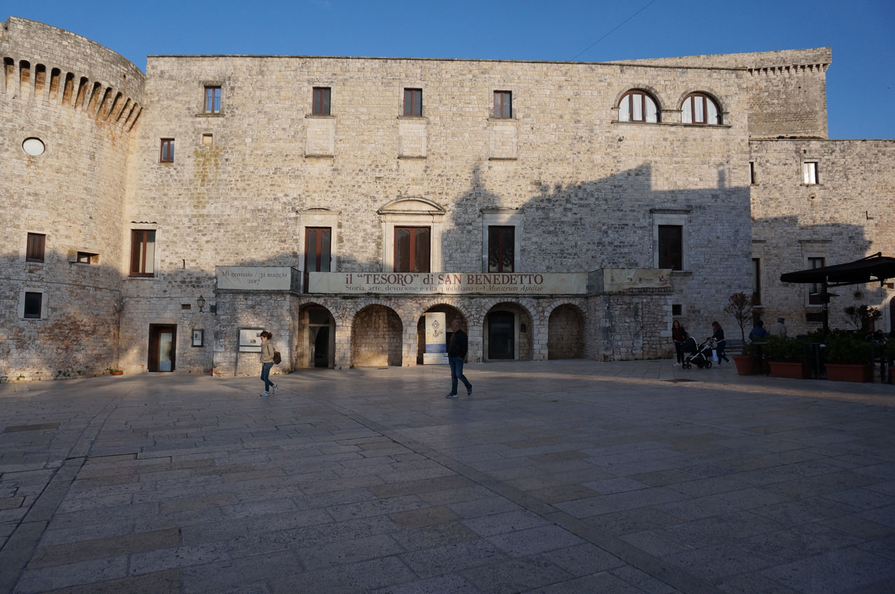 Castello e cinta muraria