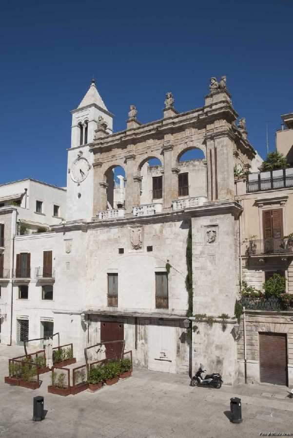 Palazzo del Sedile - Torre del Reloj